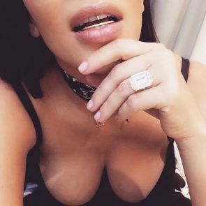 Kim Kardashian hot cleavage