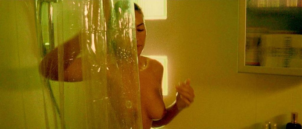 Monica Bellucci nude tits