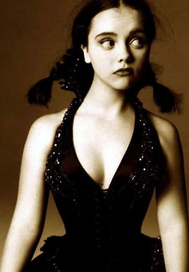 Christina Ricci boobs