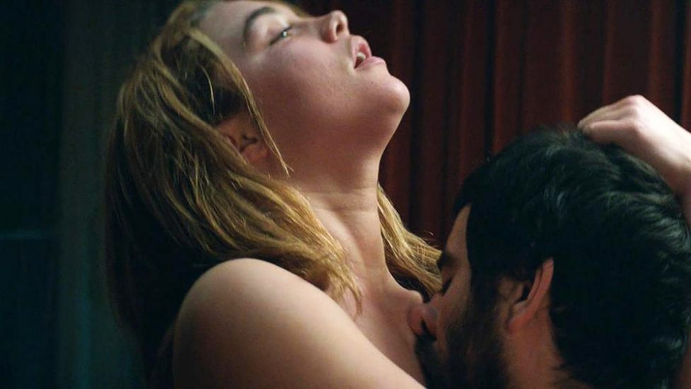 Florence Pugh nude sex