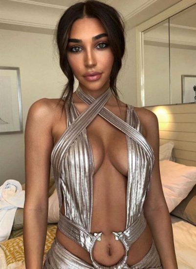 Chantel Jeffries cleavage