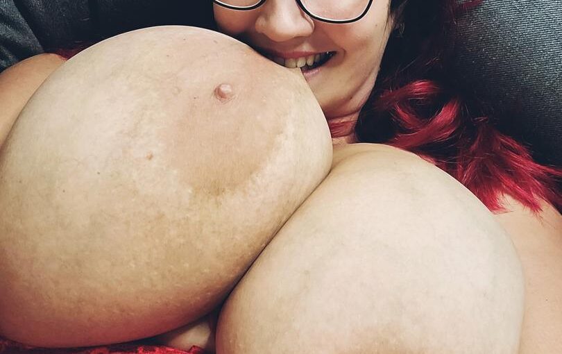 Veronika-Juri Nude (15 Photos) – Leakedmodels