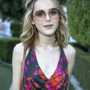 Kiernan Shipka hot