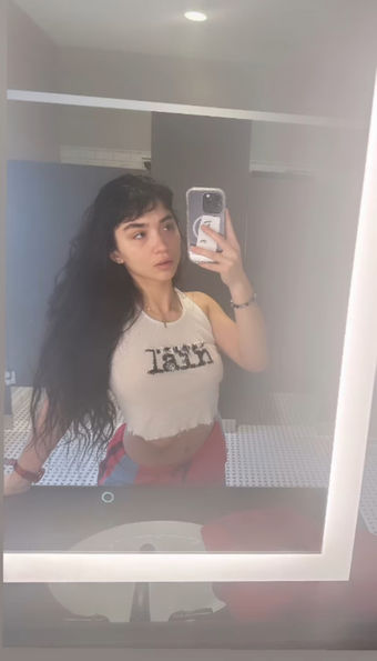 Rowan Blanchard Nude Leaks OnlyFans Photo 14