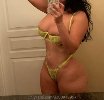 Antoinette Martinez / _Am3225_ / U380970957 Nude Leaks Onlyfans  – Leaked Models