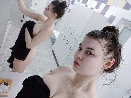 Germanikaxd / Sakura Yammamura Nude Leaks Onlyfans  – Leaked Models