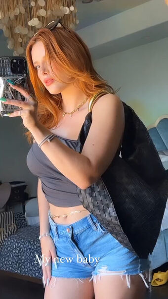 Bella-thorne Nude Leaks OnlyFans Photo 291