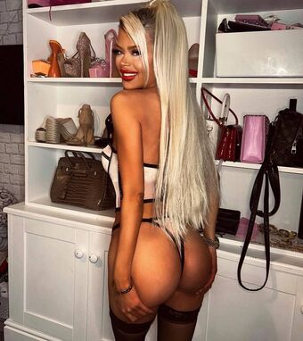 Chloe Inskip Nude Leaks OnlyFans Photo 4