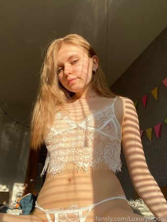 Elf_sonya Nude Leaks OnlyFans Photo 5