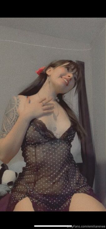 emiliarenblue Nude Leaks OnlyFans Photo 16