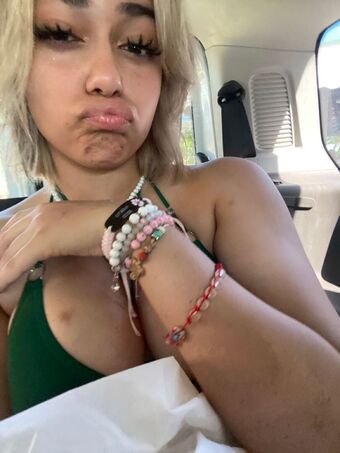 explicittbabe / luvedbyhannah Nude Leaks OnlyFans  – Leaked Models