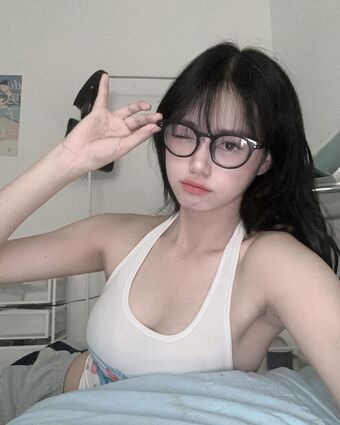 gwynethindanger / justpeachy77 / yourpeaches Nude Leaks OnlyFans  – Leaked Models