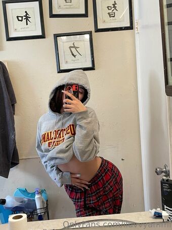 iluvvyammi Nude Leaks OnlyFans Photo 19