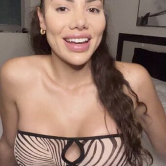 Isabella Calderon Nude Leaks OnlyFans Photo 2