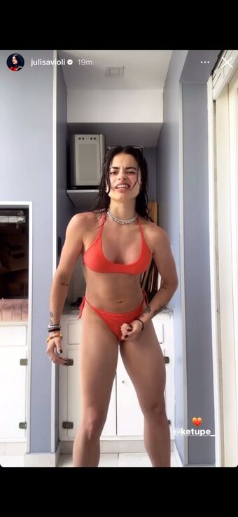 Juli Savioli Nude Leaks OnlyFans Photo 3