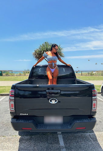 Kenza.peachie Nude Leaks OnlyFans Photo 2