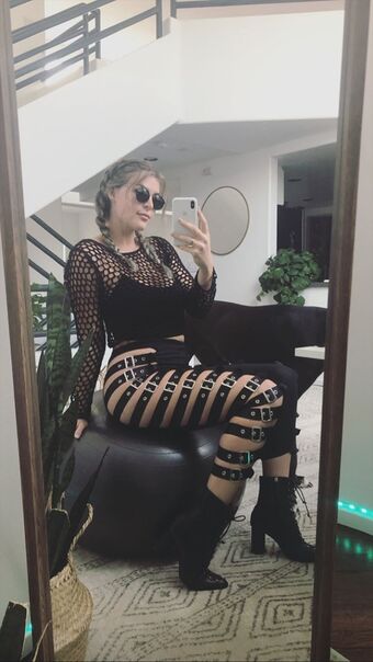 KittyPlays Nude Leaks OnlyFans Photo 17