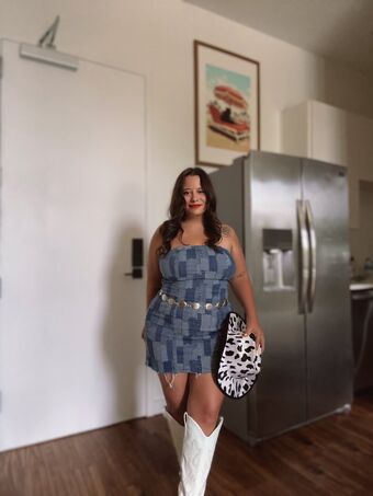luckywithlola Nude Leaks OnlyFans  – Leaked Models