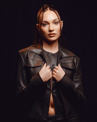 Maddie Ziegler Nude Leaks OnlyFans Photo 111