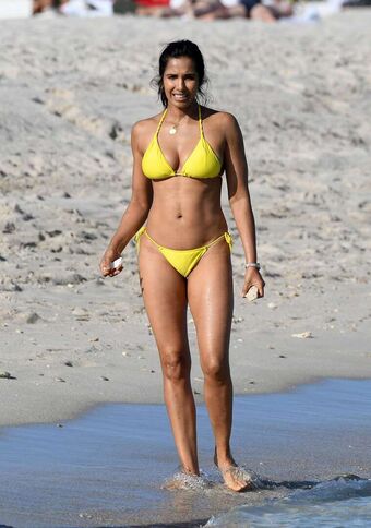 Padma Lakshmi Nude Leaks OnlyFans Photo 60