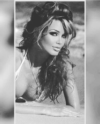 Pamela Bardot Nude Leaks OnlyFans Photo 12