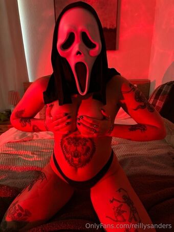 Reilly Sanders Nude Leaks OnlyFans Photo 16