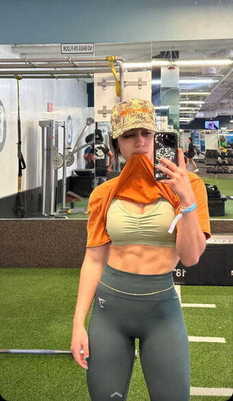 Sara Saffari Nude Leaks OnlyFans Photo 104