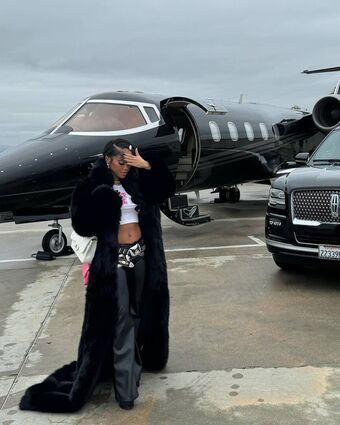 Saweetie Nude Leaks OnlyFans Photo 18