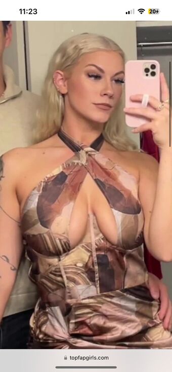 Taylor Hughs Nude Leaks OnlyFans Photo 2