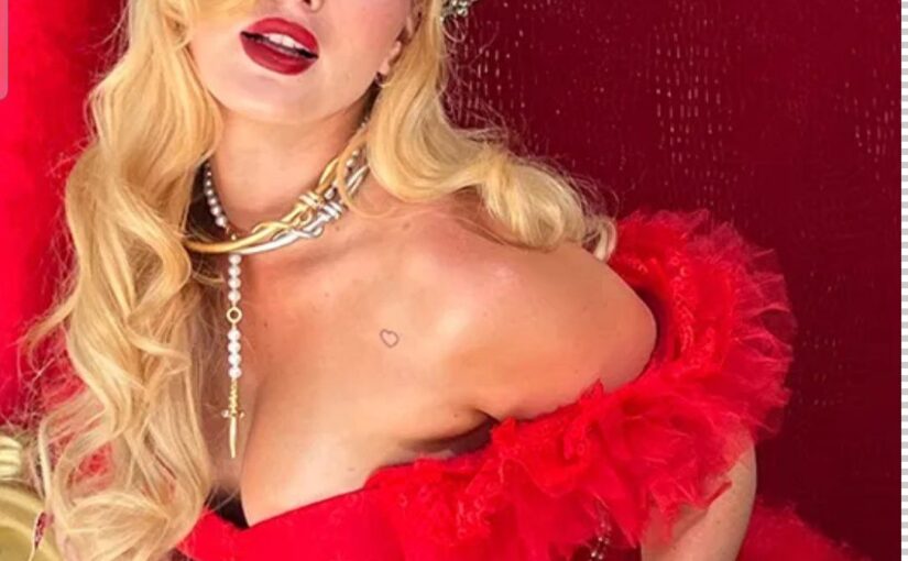 Bella Thorne Stuns in a Red Dress in a New Hot Shoot (13 Photos)
