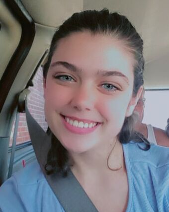 Alyssapear3 Nude Leaks OnlyFans Photo 3