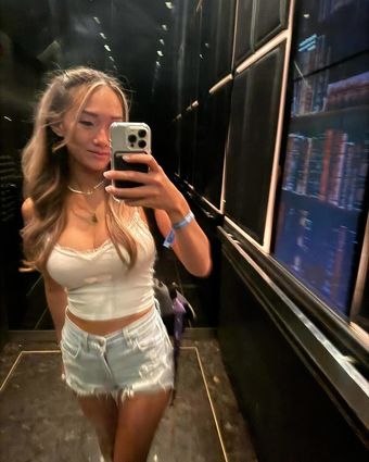 angelaoreo Nude Leaks OnlyFans Photo 3