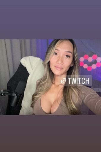 angelalorenzoxo / angelaoreo / angelaoreo_ Nude Leaks OnlyFans  – Leaked Models