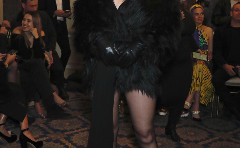 Bella Thorne Looks Hot at the Christian Cowan RTW Fall 2024 (31 Photos)