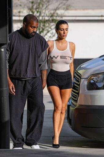 Bianca Censori Nude Leaks OnlyFans Photo 15