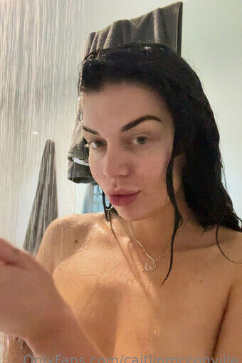 Caitlin McConville / caitlinmcconville Nude Leaks OnlyFans  – Leaked Models