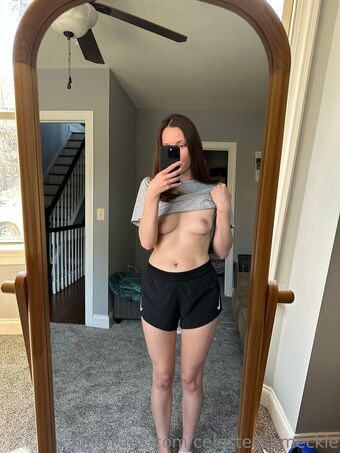 thatllbe25schmeckles Nude Leaks OnlyFans Photo 60