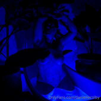 Danielle Colby / DanielleColby / daniellecolbyamericanpicker Nude Leaks OnlyFans  – Leaked Models