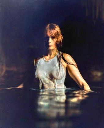 Florence Welch Nude Leaks OnlyFans Photo 4