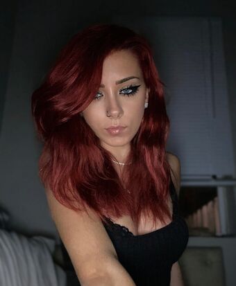 FoxyyRaee / imcoreyrae Nude Leaks OnlyFans  – Leaked Models