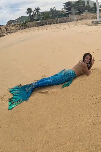 Francelli O / Francelli R / Francelli_R / francellifromfrance Nude Leaks OnlyFans  – Leaked Models