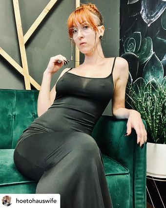 Hoetohauswife Nude Leaks OnlyFans Photo 6