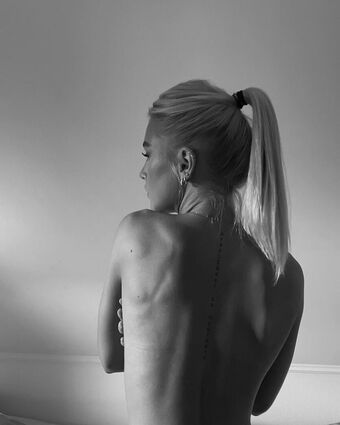 Its_Emma_18 Nude Leaks OnlyFans Photo 3