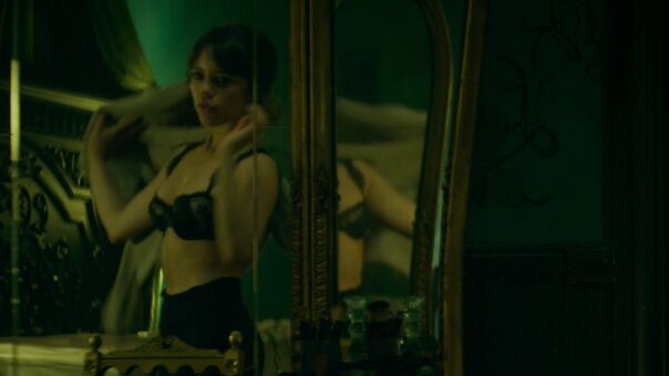 Jenna-ortega Nude Leaks OnlyFans Photo 203