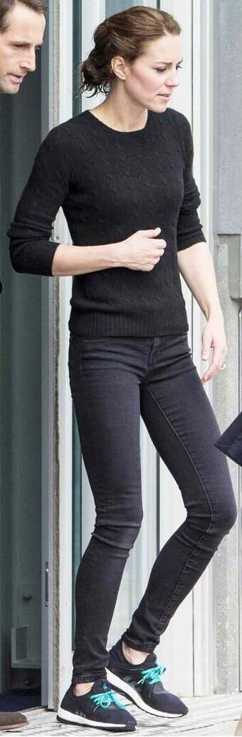 Kate Middleton Nude Leaks OnlyFans Photo 64