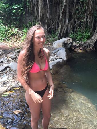 Katie Stones / aprilgirl0427 / coachedbykatieau Nude Leaks OnlyFans  – Leaked Models