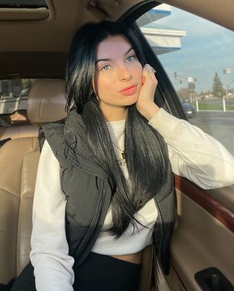 Kiala Renae Kieffer Nude Leaks OnlyFans Photo 38