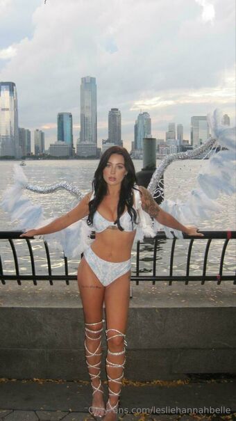 lesliehannahbelle Nude Leaks OnlyFans Photo 9