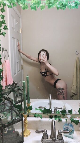 meowrosiemeow Nude Leaks OnlyFans Photo 20