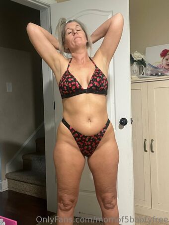 momof5bootyfree Nude Leaks OnlyFans  – Leaked Models